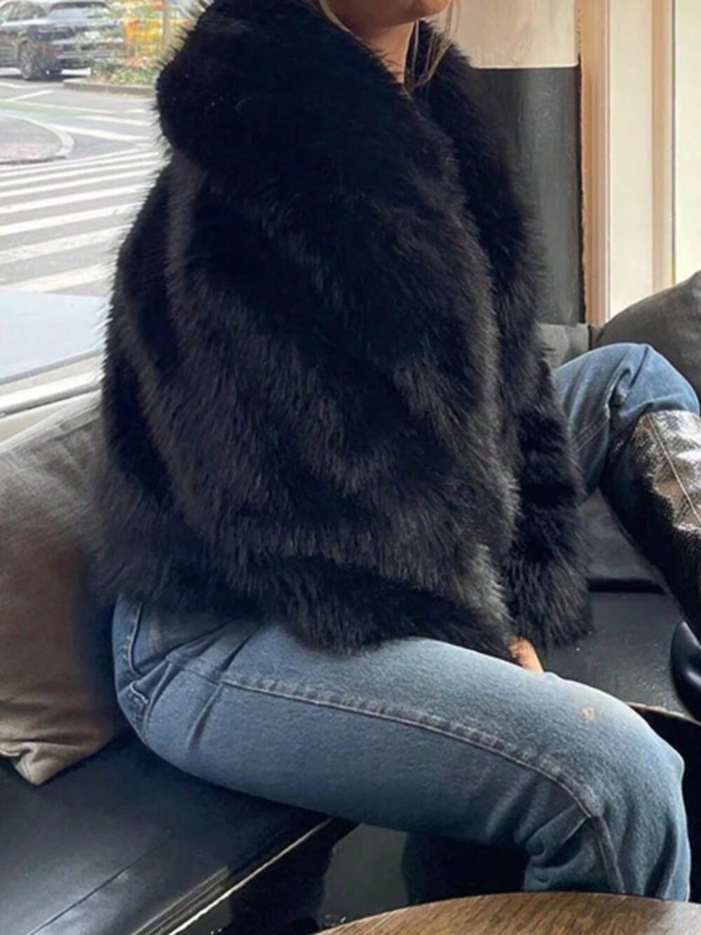 Black Casual Women's Faux Fox Fur Collar Short Jacket